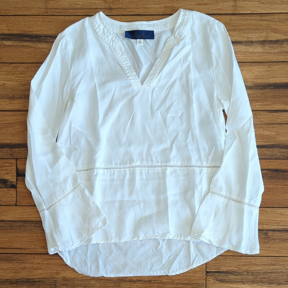 Blue Rain White V-Neck Blouse